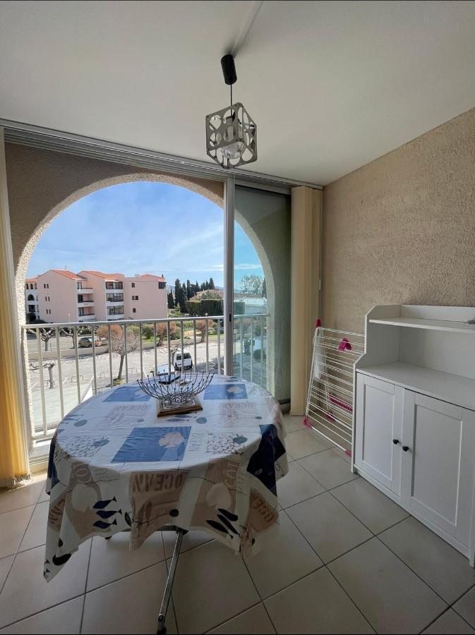 Charmant Appartement A Quelques Metres De La Plage Ла-Лонд-ле-Мор Экстерьер фото